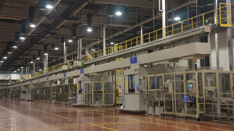 上海某临港发动机缸盖和变速箱阀板柔性生产线